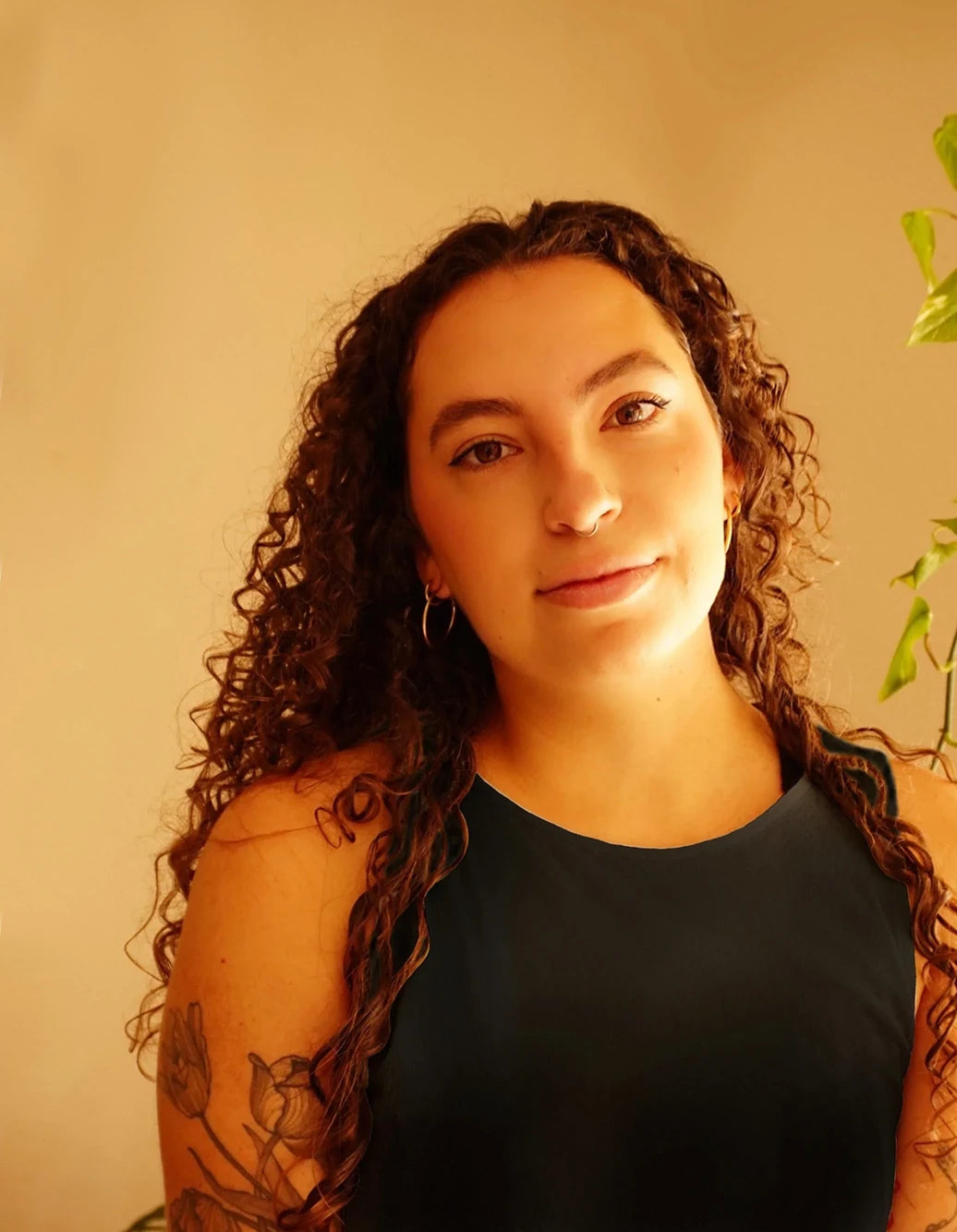María Betancor, escultora, pintora y aprendiz de tatuaje en Tenerife